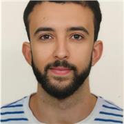 Me defino como licenciado en Computación Empresarial.
y estudiante de Master ahora Voy a enseñar a estudiantes de secundaria.